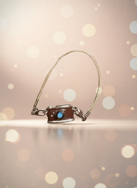 Vintage Miniature Camera by Craft-N-Crumble™